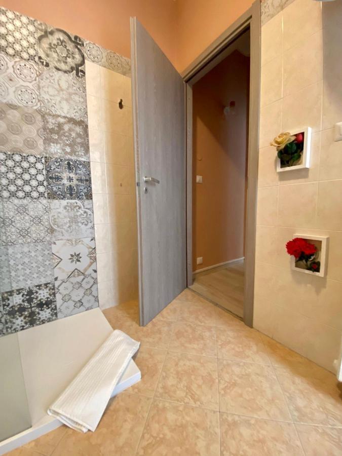 Appartamento Chagall Asti Luaran gambar